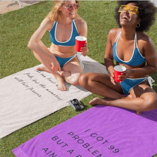 EXCLUSIVE: Memories Microfibre Beach Towel - Resting Beach Face